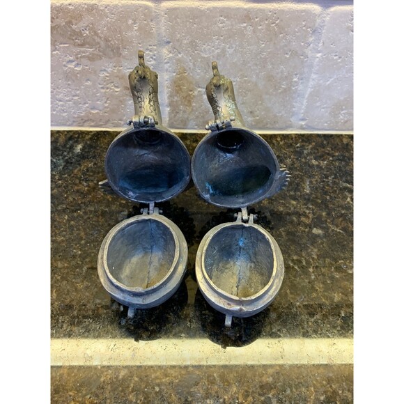 Vintage Cast Iron/Metal Peacock Hinged Boxes (2) - EUC - Very Nice Patina Look - Picture 8 of 12